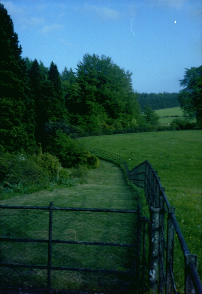 19790000-1981 SLALEY HALL Park Walk.jpg
